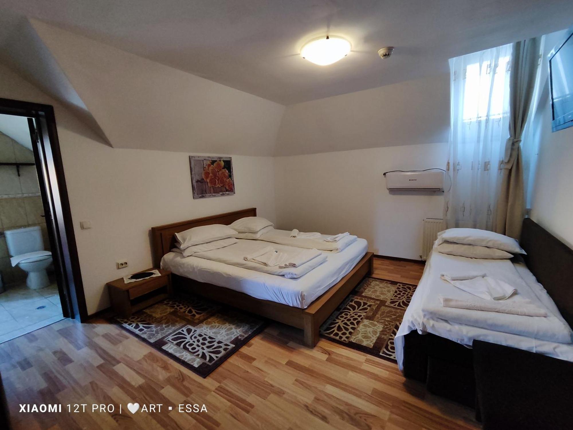 Pensiunea Buon Gusto Sibiu-Motorcyle Friendly,City Center Room photo